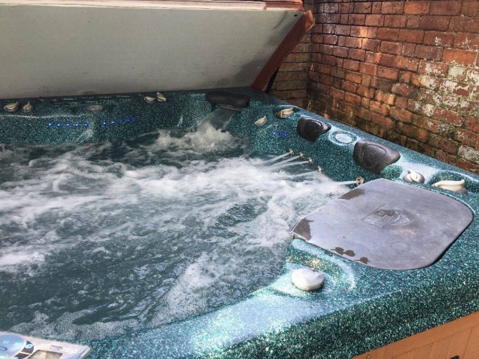 Спа-бассейн Vita Spa Rendezvous (рис.5) Спа-бассейн Vita Spa Rendezvous (рис.5)